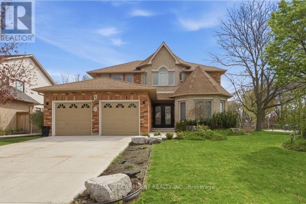 183 Daniels Street, Hamilton, ON, photo 2