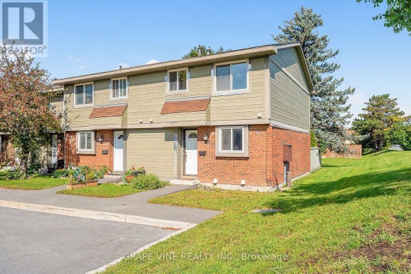 Living room - 183 Pickford Drive, Ottawa, ON K2L2C5 Photo 2