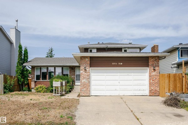 Family room - 18316 78 Av Nw, Edmonton, AB T5T2A9 Photo 4