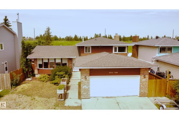 Primary Bedroom - 18316 78 Av Nw, Edmonton, AB T5T2A9 Photo 5