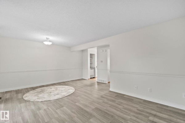 Bedroom 2 - 18337 66 Av Nw, Edmonton, AB T5T1Z5 Photo 5