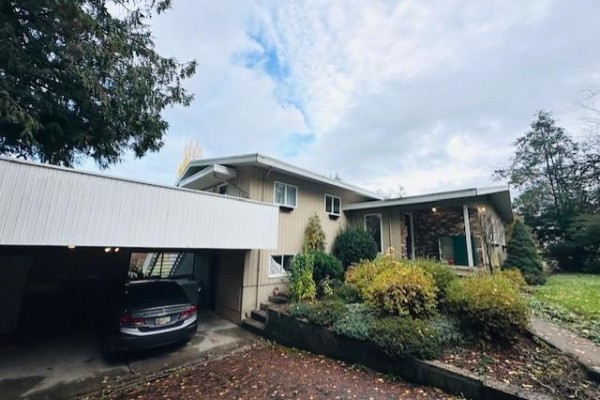 18351 74 Avenue, Surrey, BC V4N6C1 Photo 3