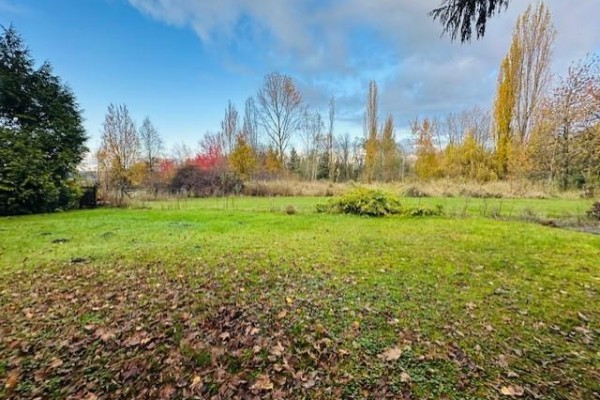 18351 74 Avenue, Surrey, BC V4N6C1 Photo 4