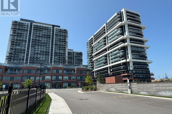 1838 - 2545 Simcoe Street N, Oshawa