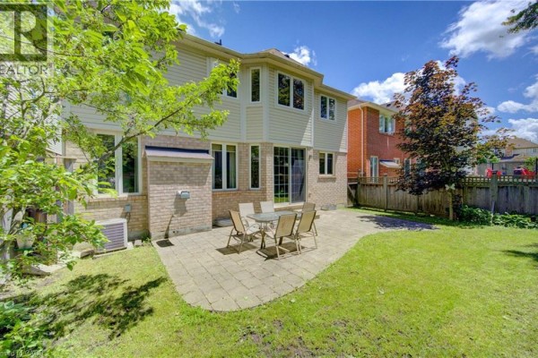 184 Fletcher Circle, Cambridge, ON, photo 3