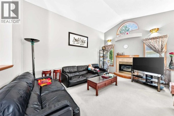 Primary Bedroom - 184 Hampshire Circle Nw, Calgary, AB T3A4Y3 Photo 4