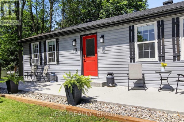 184 James Street, Mississippi Mills, ON, photo 2