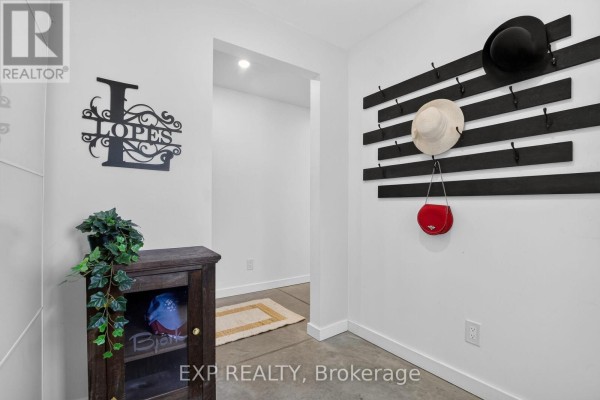 184 James Street, Mississippi Mills, ON, photo 3