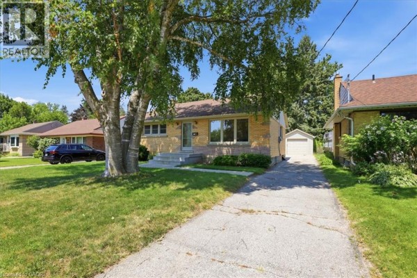 184 Murdock Avenue, Waterloo, ON, photo 3