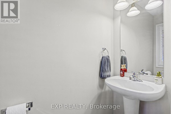 Laundry room - 184 Pelech Crescent, Hamilton, ON L0R1P0 Photo 5