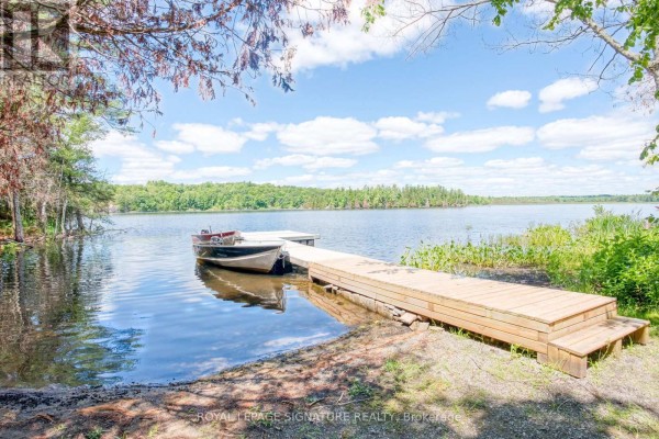 1841 Fifth Lake Road, Central Frontenac, ON K0H2K0 Photo 2
