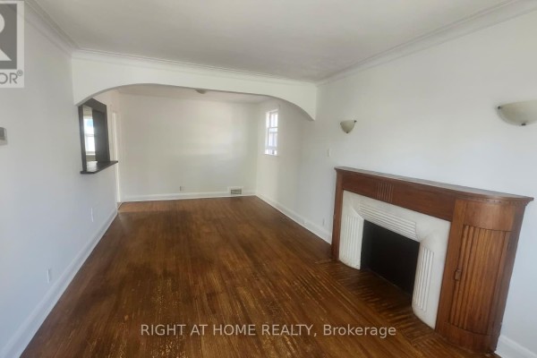 1842 Keele Street, Toronto, ON M6M3X4 Photo 4