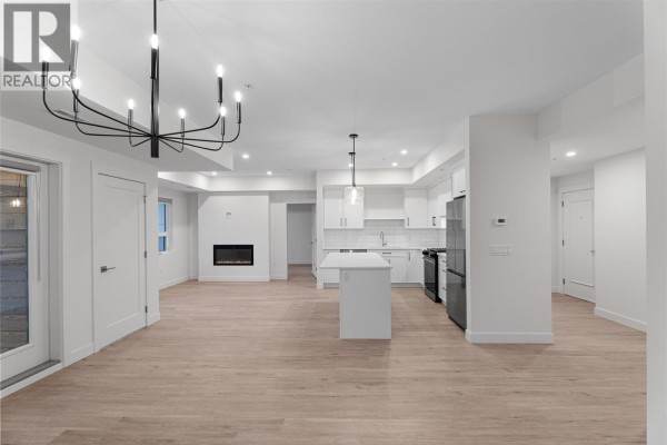 4pc Ensuite bath - 1844 Qu'appelle Boulevard Unit# 308, Kamloops, BC V2E0E8 Photo 4
