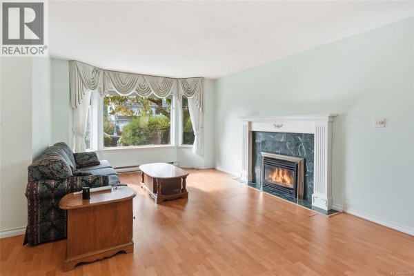 1846 Begonia Way, Nanaimo, BC, photo 2