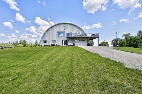 1847 Carriere Drive, St Adolphe Residential For Sale $799,900