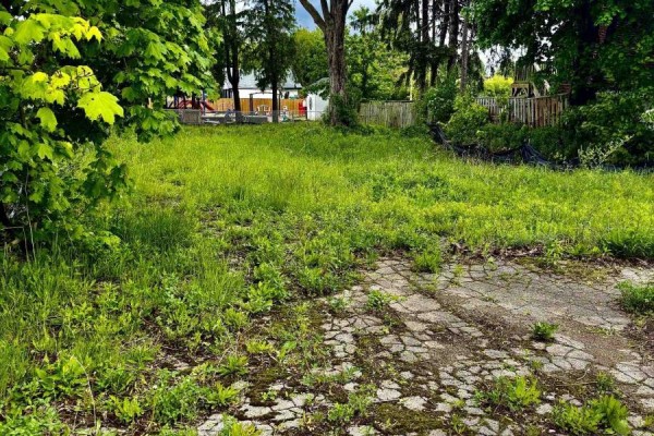 1849 Dundas Street, London East, ON, photo 3