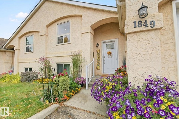1849 Mill Woods Rd E Nw, Edmonton