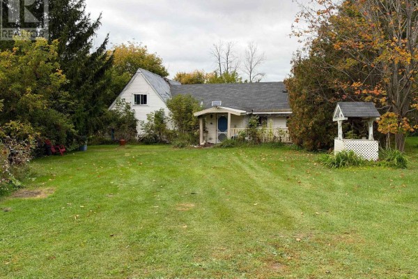 18495 Dundas Street, South Glengarry, ON K0C1S0 Photo 2