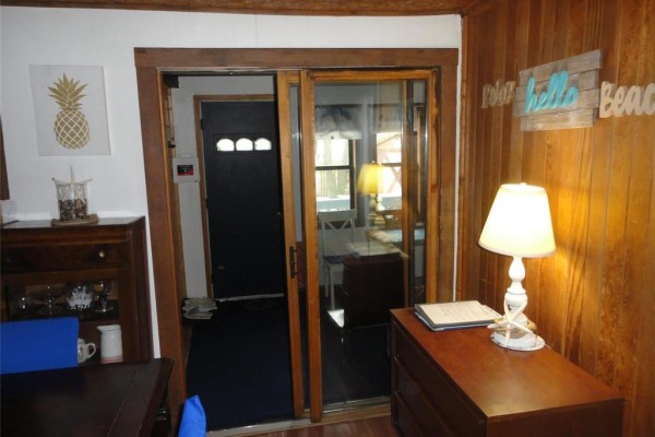 Bedroom - 185 6th Street, Gimli, MB R0C1B0 Photo 5