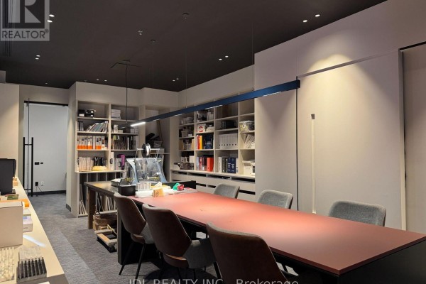 185 Bridgeland Avenue, Toronto, ON, photo 3