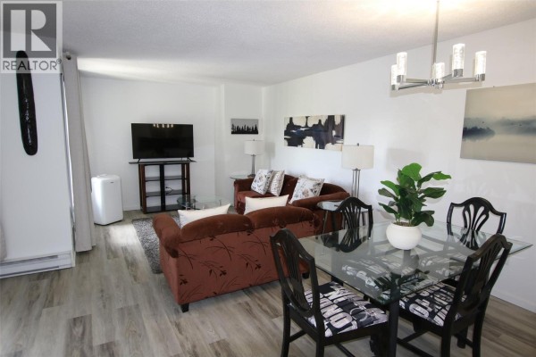 Kitchen - 185 Chamberlain Crescent Unit# 310, Tumbler Ridge, BC V0C2W0 Photo 5