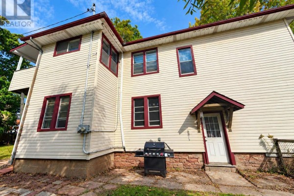 185 Church St, Sault Ste  Marie, ON P6A3H7 Photo 2