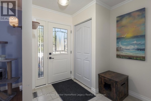 Bathroom - 185 Maple Avenue, Stratford, ON N5A7G8 Photo 4