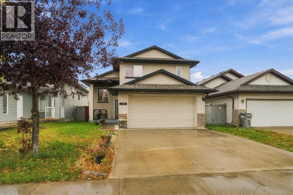185 Pinnacle Drive, Grande Prairie, AB, photo 2