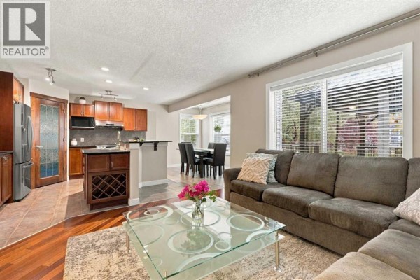 Living room - 185 Silverado Plains Close Sw, Calgary, AB T2X0G4 Photo 5