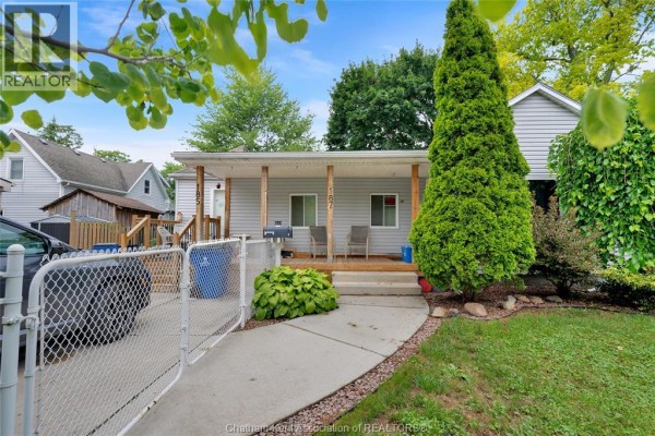 185 Thames Street, Chatham, ON N7L2Z3 Photo 3