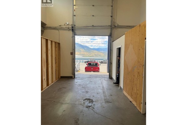 1850 Government Street, Penticton, BC, photo 2