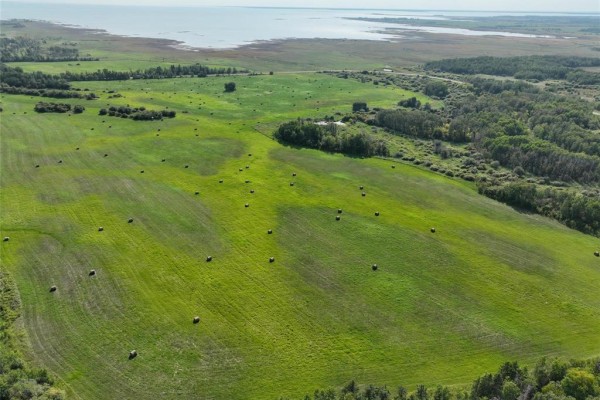 185142 57w Road W, Grahamdale, MB R0C2E0 Photo 3