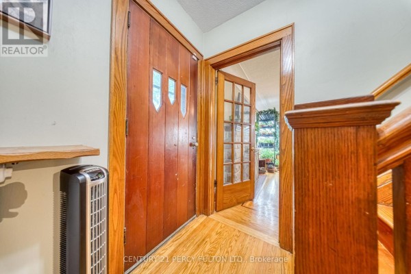 1853 Governors Road, Hamilton, ON, photo 3