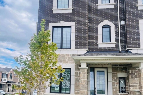1853 Thames Circle, Milton, ON, photo 3