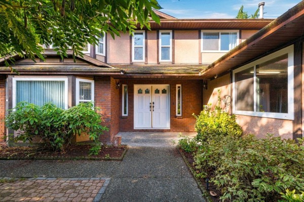 1855 134 Street, Surrey, BC V4A7W7 Photo 2