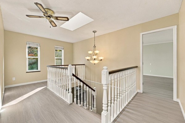 1855 134 Street, Surrey, BC V4A7W7 Photo 5
