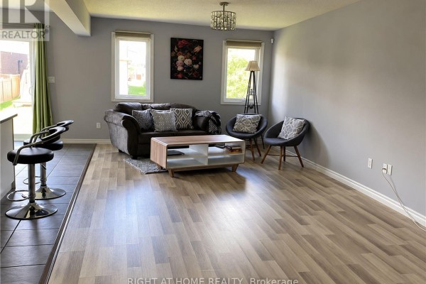 Eating area - 1855 Foxridge Crescent, London North, ON N6G0L7 Photo 3