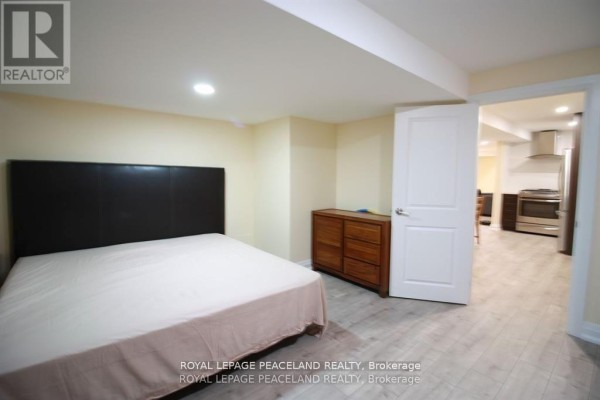 1855 Pilgrims Way, Oakville, ON L6M1X2 Photo 3