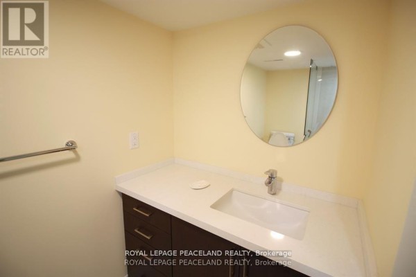 1855 Pilgrims Way, Oakville, ON L6M1X2 Photo 5