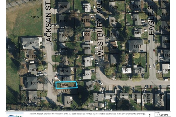 Aerial view of the lot at 1858 Jackson Street with surrounding properties - 1858 Jackson Street, Abbotsford