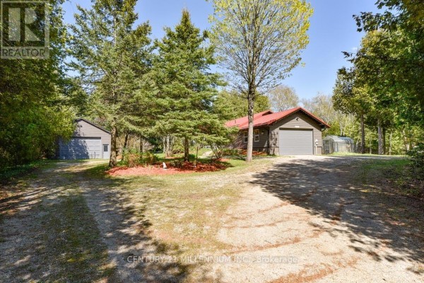 Living room - 18599 Horseshoe Hill Road, Caledon, ON L7K2B9 Photo 5