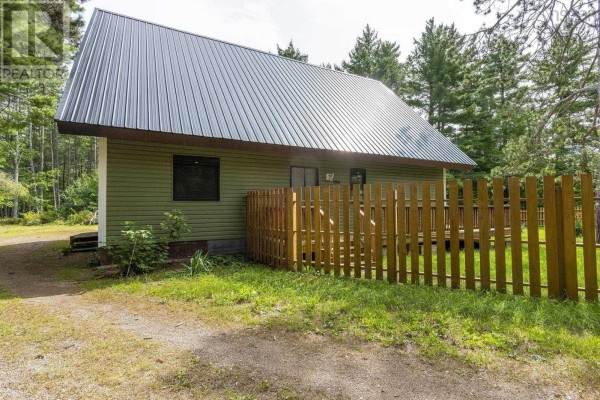 Kitchen - 186 Brookside Drive, Wilmot, NS B0P1R0 Photo 2