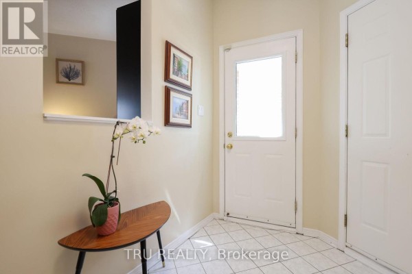 186 Daventry Crescent, Ottawa, ON K2J4N1 Photo 4