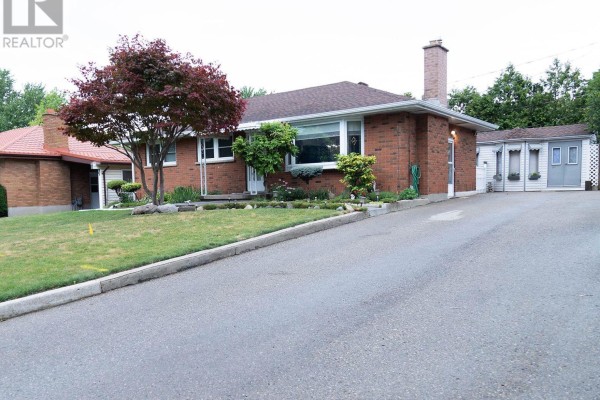 186 King Edward Avenue, London South, ON N5Z3T7 Photo 2