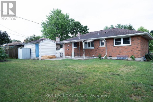 186 King Edward Avenue, London South, ON N5Z3T7 Photo 4