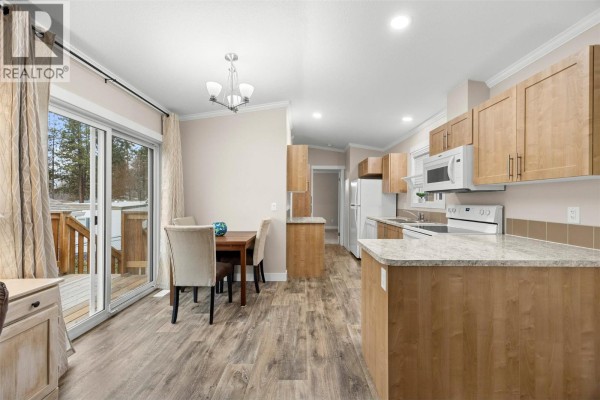4pc Ensuite bath - 1860 Boucherie Road Unit# 33, West Kelowna, BC V4T2A2 Photo 4