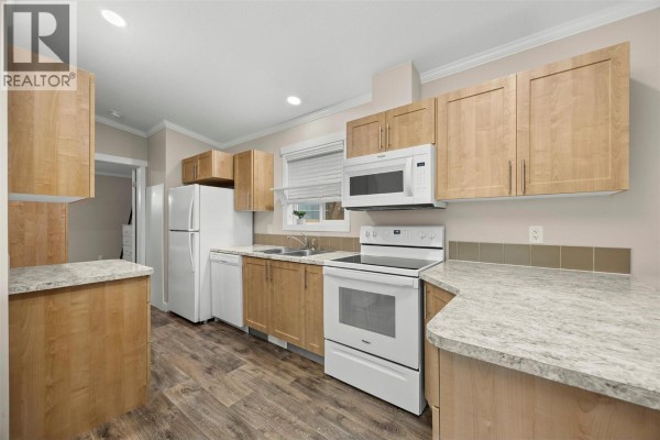 Primary Bedroom - 1860 Boucherie Road Unit# 33, West Kelowna, BC V4T2A2 Photo 5