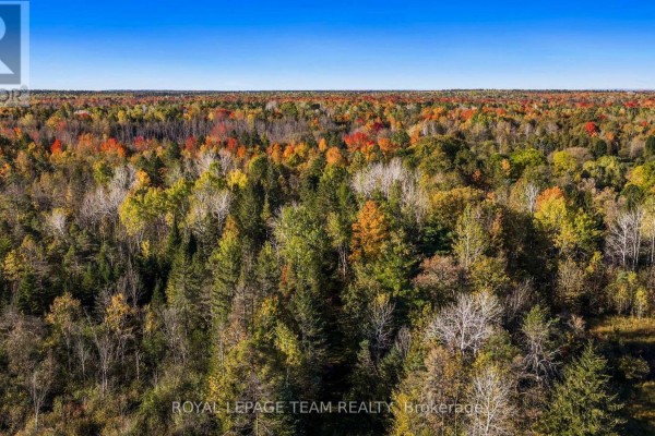 1861 Bearhill Road, Ottawa, ON K0A1L0 Photo 2