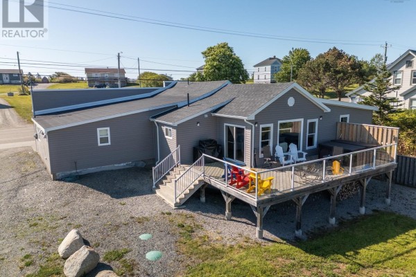 1861 Highway 1, Church Point, NS B0W1M0 Photo 4