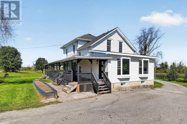 Kitchen - 18614 Mcgillivray Road, South Glengarry, ON K0C1S0 Photo 4